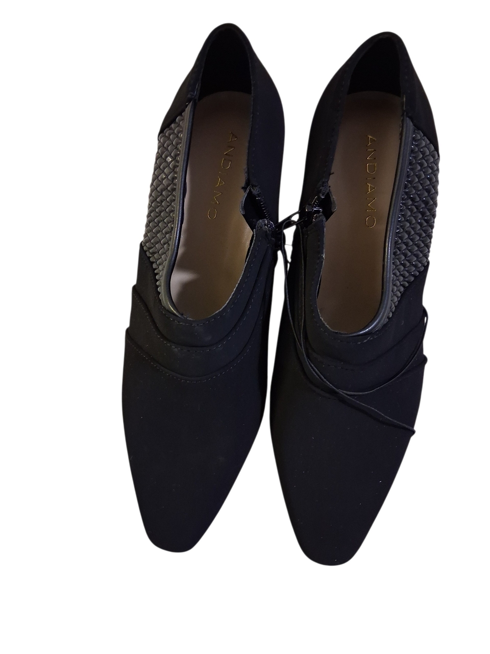 NWT ANDIAMO Black Ankle Boots